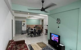 Blissful Breeze 4 Rooms & Netflix By Ezyroom Melaka