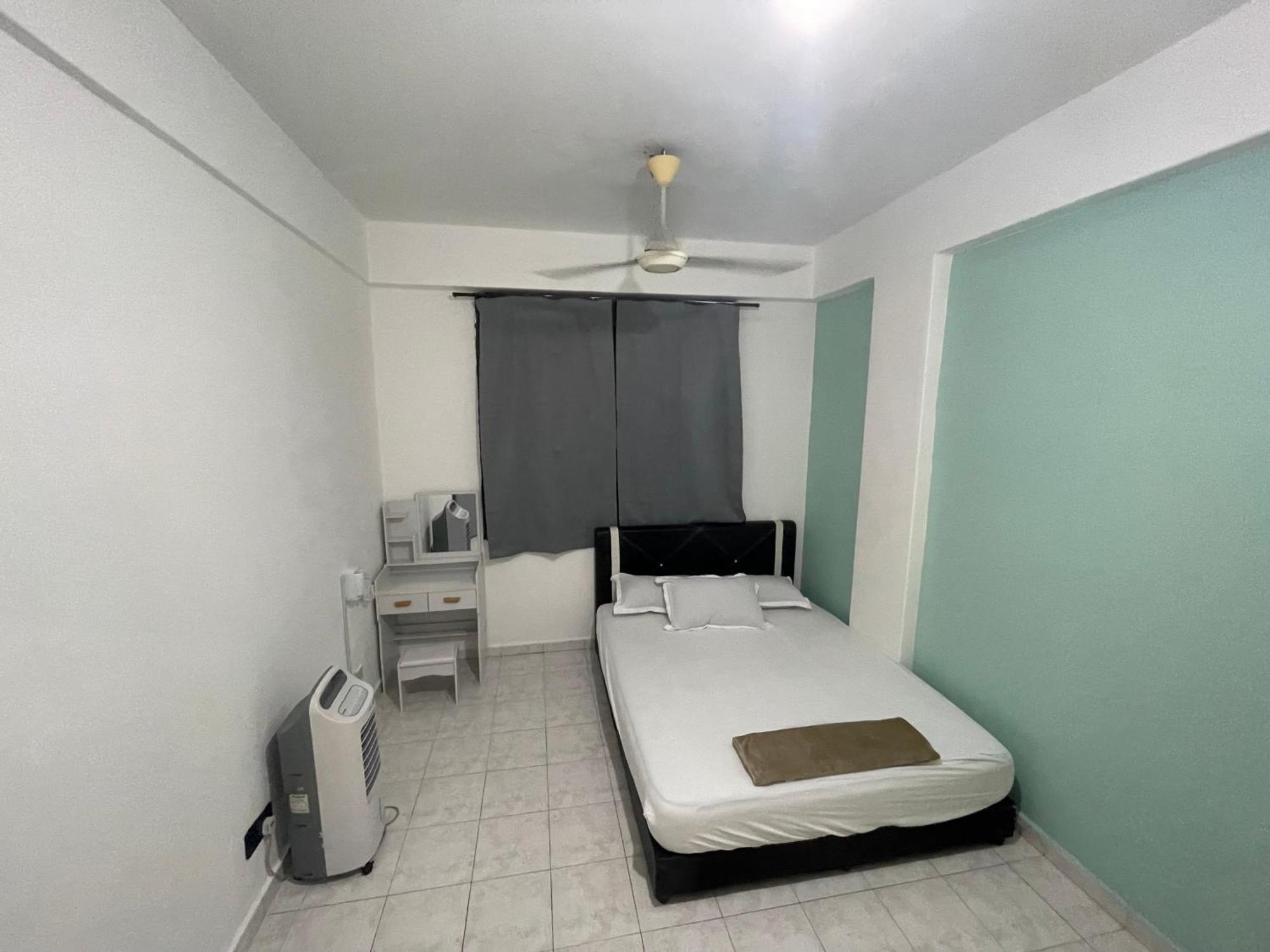 Blissful Breeze 4 Rooms & Netflix By Ezyroom Melaka Ayer Keroh Luaran gambar